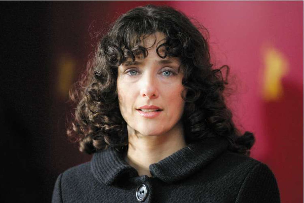 Ребекка августа миллер. Ребекка миллер американская актриса. Ребекка августа миллер. Ребекка миллер. Ребекка миллер фото.