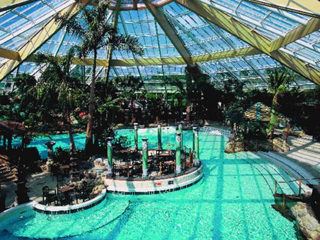 <p>Center Parcs angered customers when it said they would have to leave on Monday </p>