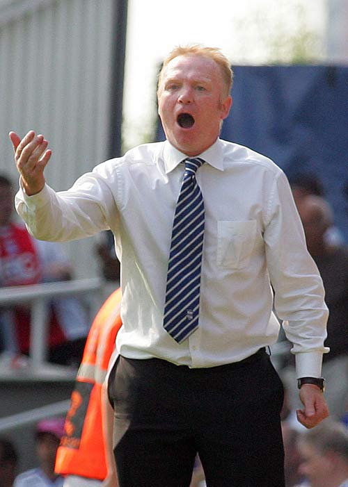 Birmingham manager Alex McLeish has said he is looking forward to working with Yeung