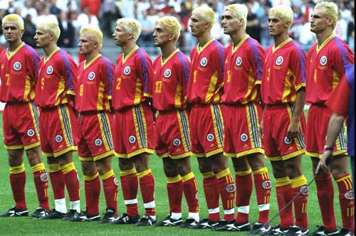 The entire Romania team went blonde at the '98 World Cup in France