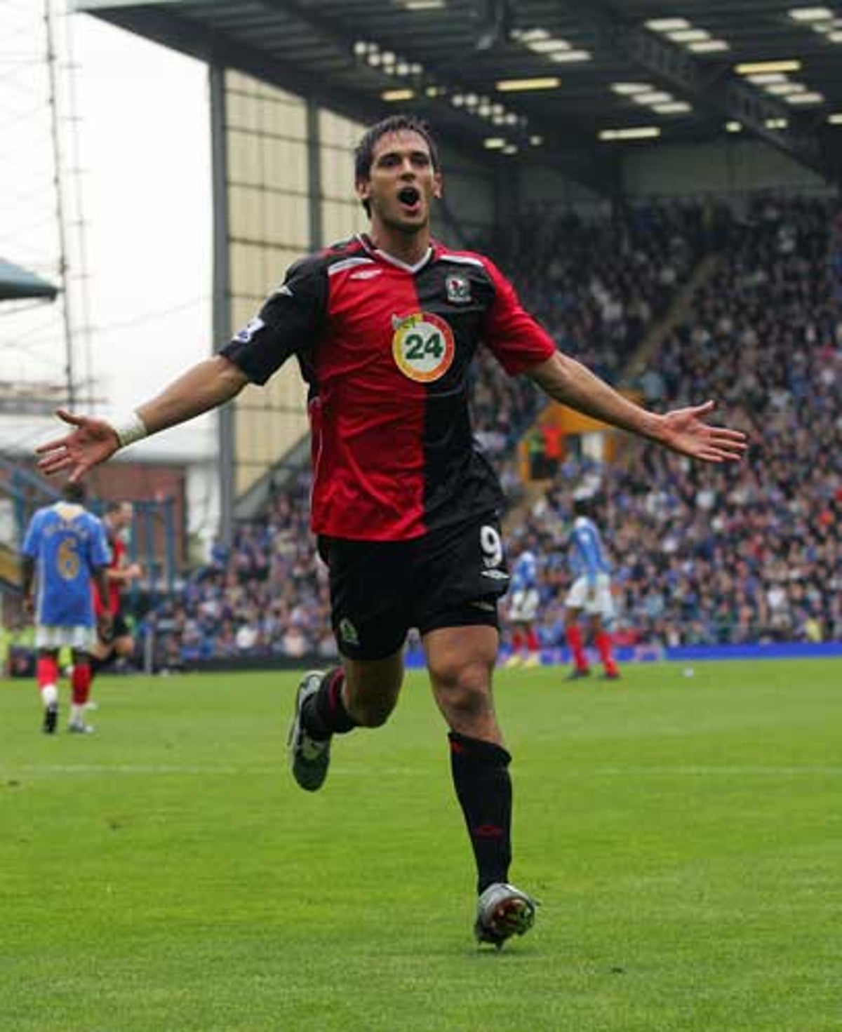 Former Blackburn Rovers striker Roque Santa Cruz set to be reunited with  Premier League colleague - reports - LancsLive