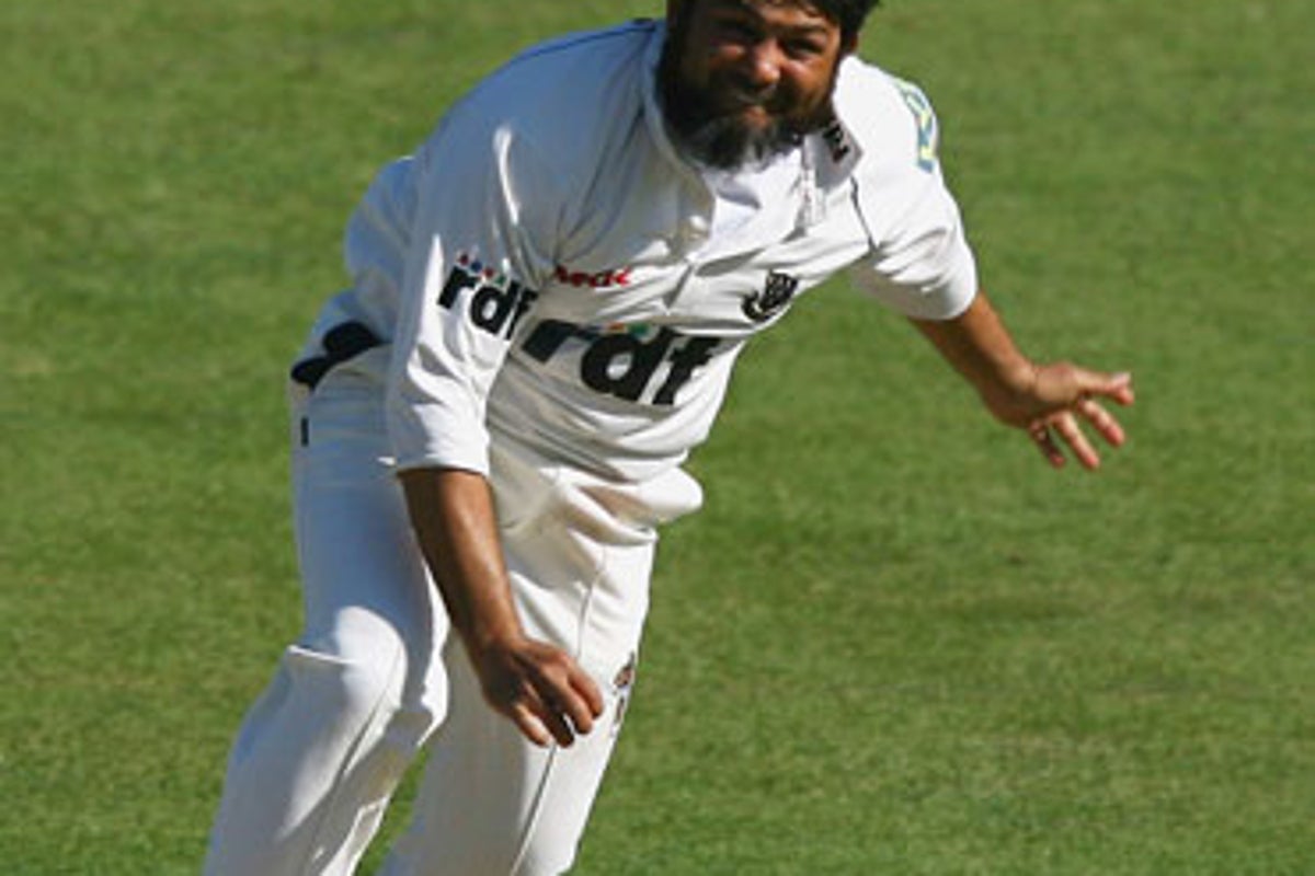 Mushtaq's forced retirement ends greatest era for Sussex | The ...