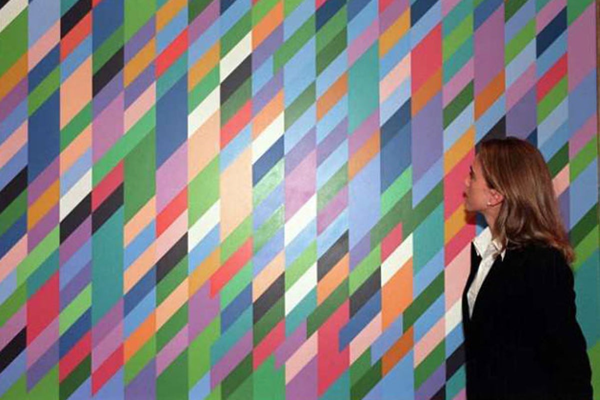 Read between the lines: Are Bridget Riley’s paintings really fine art ...