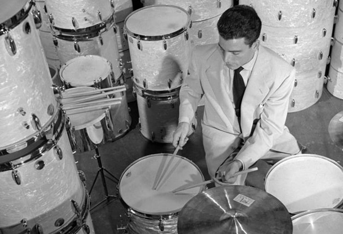 Парный барабанщик кроссворд 9. Джазовый барабанщик. Roger Drumset by Louie Bellson. БЕЛСОН Л. ударные. Рок-уроки.