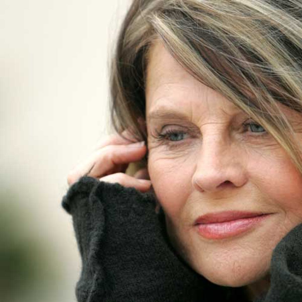 Julie Christie I Feared Bush Would Unleash A Wave Of Sadism He Did The Independent The Independent
