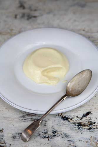 Soft and silky in texture, panna cotta are cool and refreshing