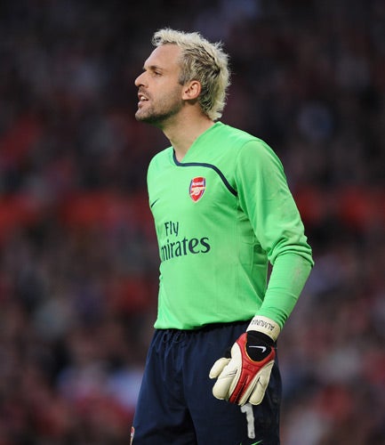 Arsenal's youthfulness is no longer an excuse, says Manuel Almunia. 'All the players have been playing in big games'