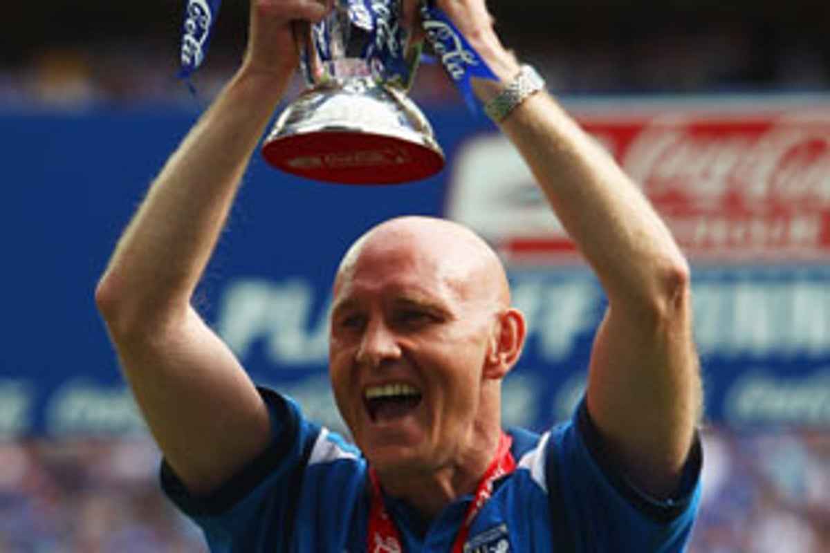 Stimson thinks of the cash as Gills snatch and grab | The Independent ...