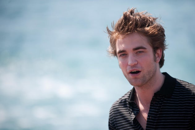 Robert Pattinson believes the Twilight movies are a metaphor for sexual abstinence.