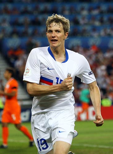 Pavlyuchenko has been linked to numerous teams, including Fulham