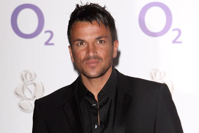 Singer Peter Andre is to present a new teatime show on Channel 4.