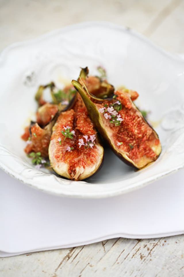 Serve the dish while the figs are still slightly warm