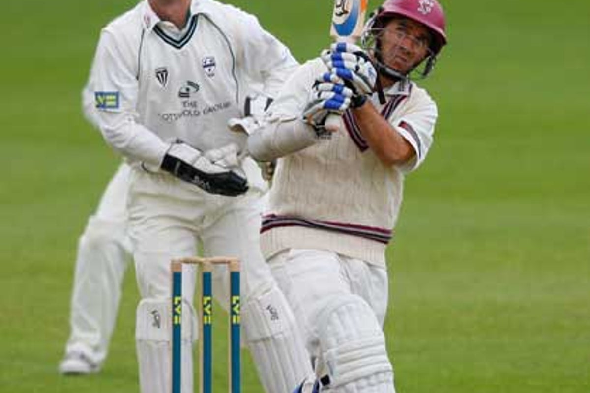 Langer breaks Bradman scoring record | The Independent | The Independent