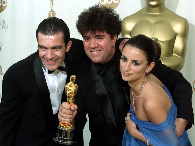 2000: Penelope Cruz, Pedro Almodovar and Antonio Banderas celebrate winning the Oscar for Best Foreign Language Film for All About My Mother