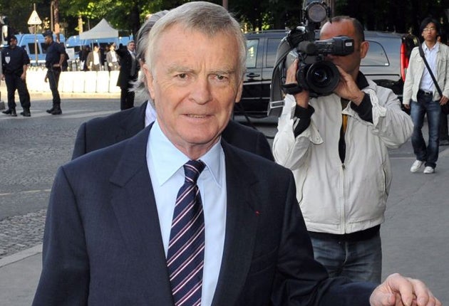 Max Mosley has accused the Met of failing to follow up phone-hacking evidence