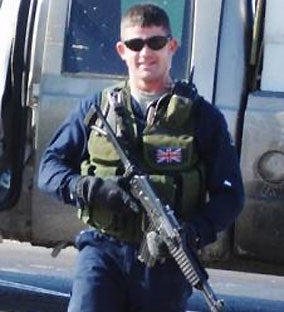 Daniel Fitzsimons working in Iraq