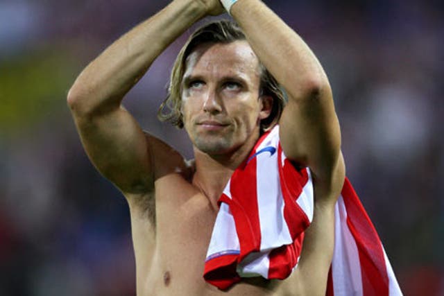 Zenden joined on a free transfer