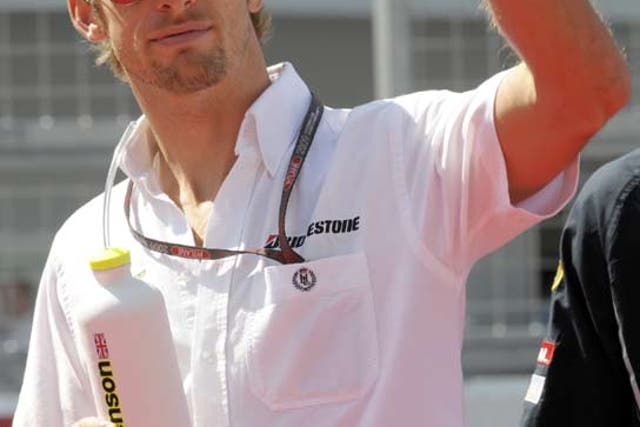Jenson Button insists he is under no extra pressure this weekend