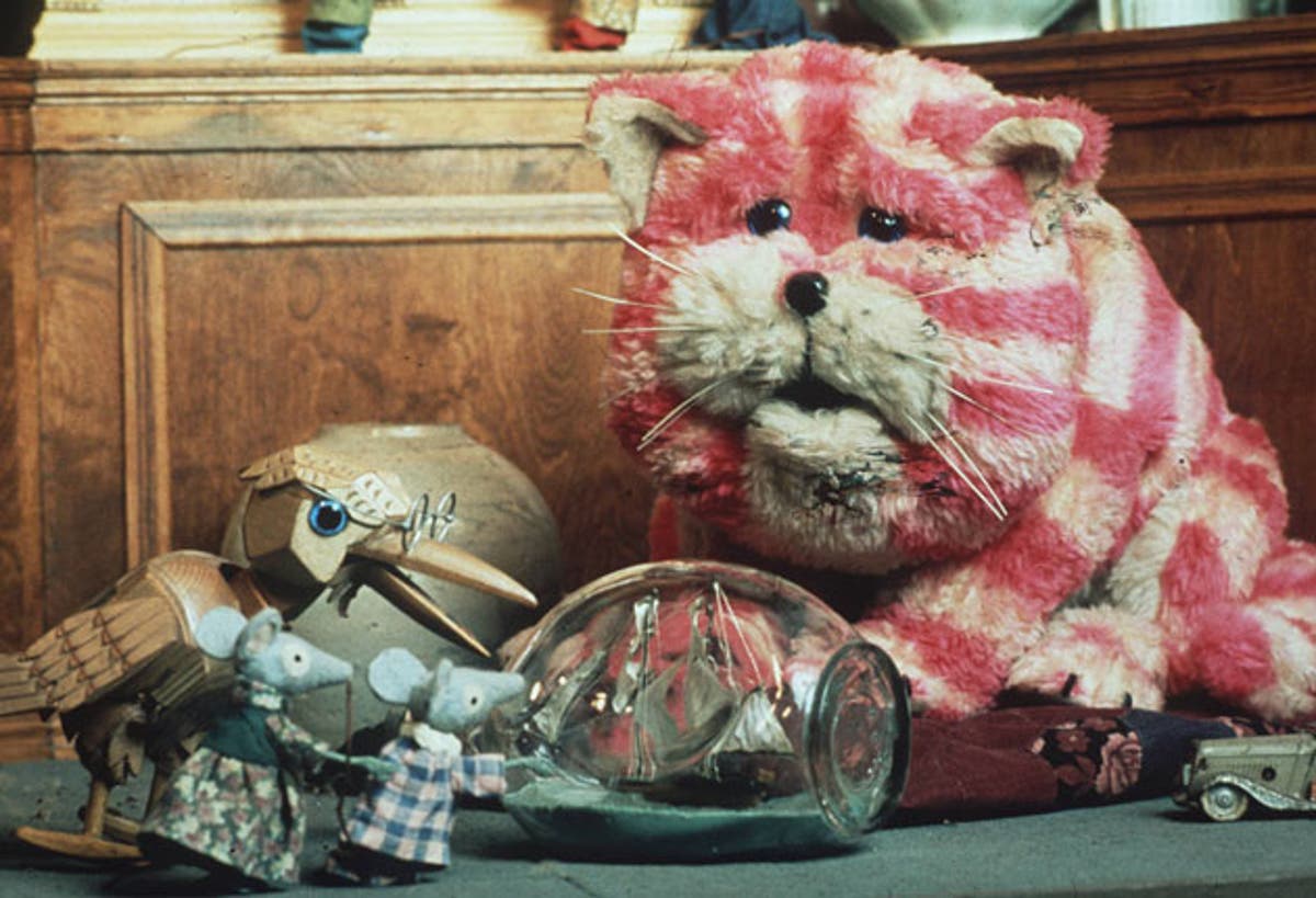 bagpuss toy cat