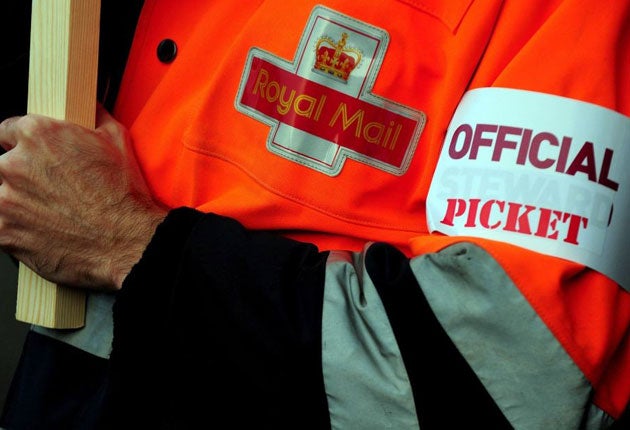 Postal workers have voted to accept a deal on pay
