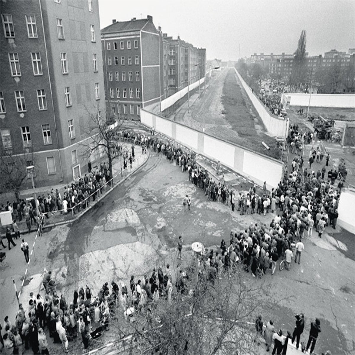 The Fall Of The Wall: 20 Years On | The Independent | The Independent