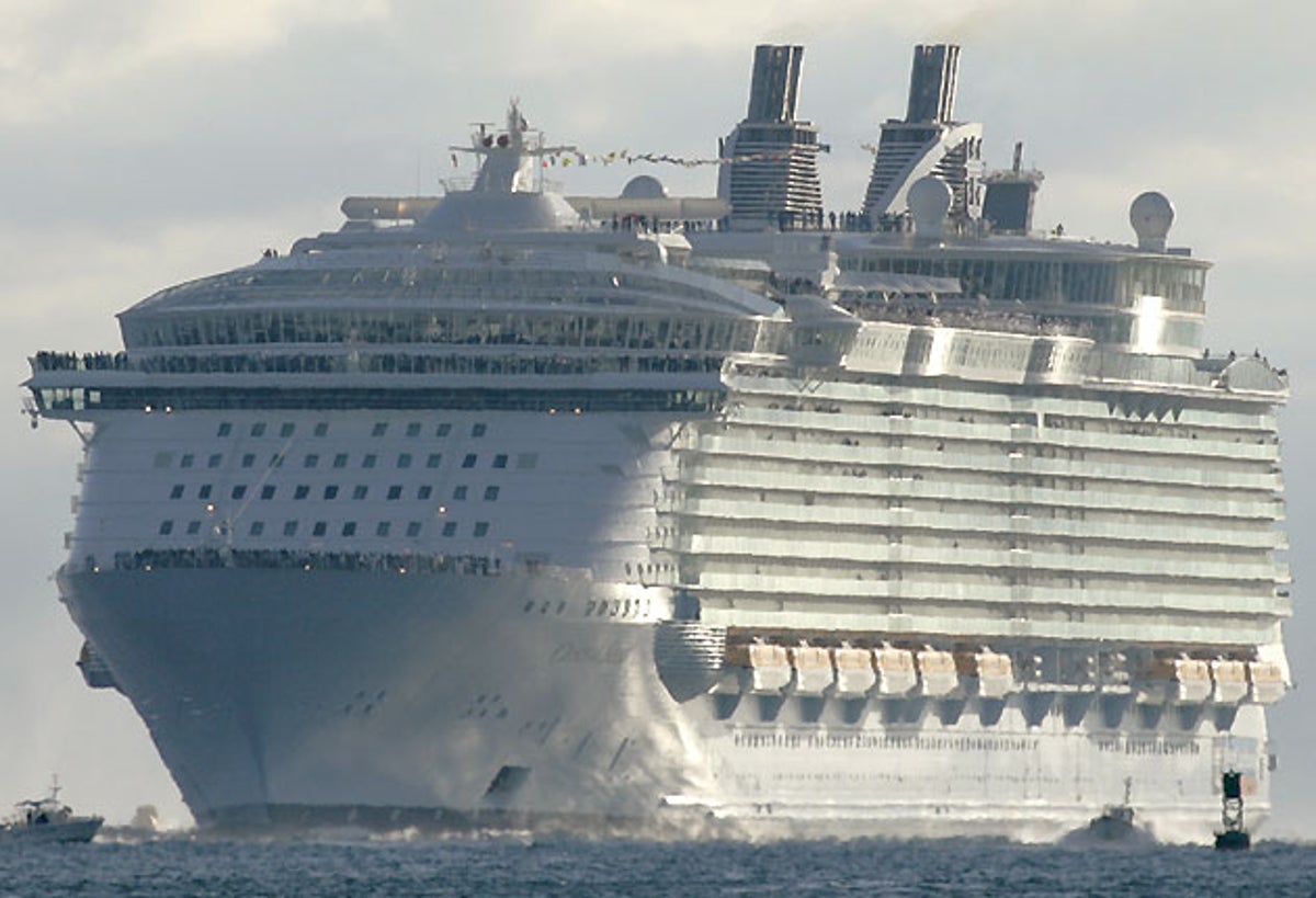 World S Biggest Cruise Ship Goes On Display The Independent The Independent