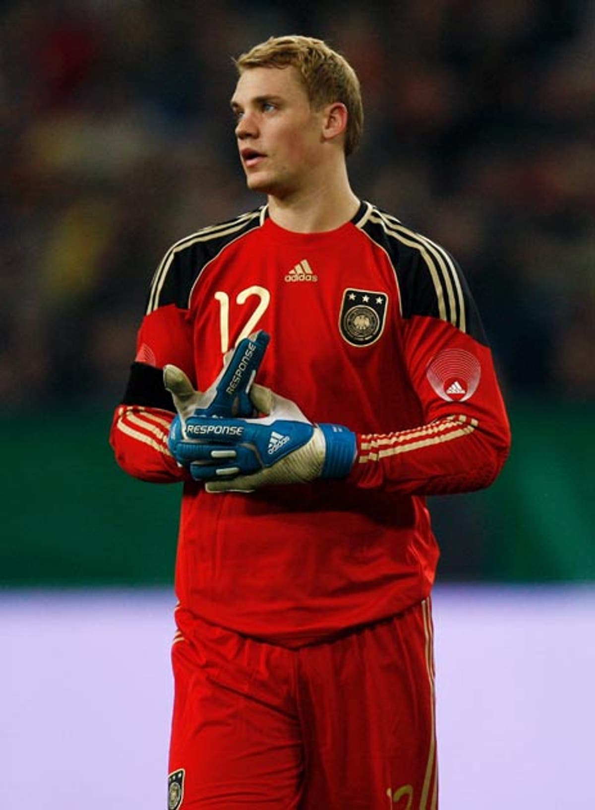 Manchester United show interest in keeper Neuer | The Independent | The ...