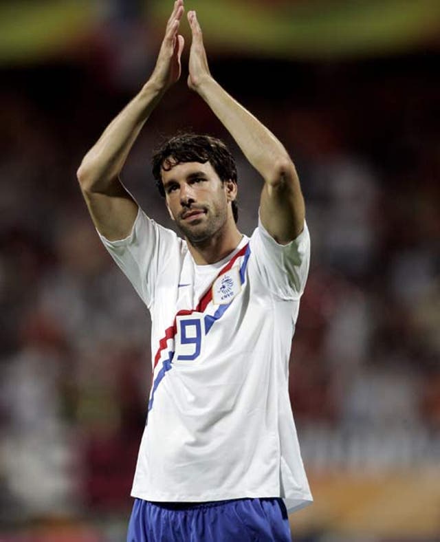 Van Nistelrooy is out of favour at Real