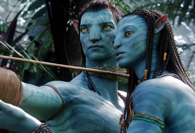 Hollywood blockbuster &quot;Avatar&quot; surged to a box office haul of more than one billion dollars globally on Sunday, faster than any other movie in history, an industry tracker reported.