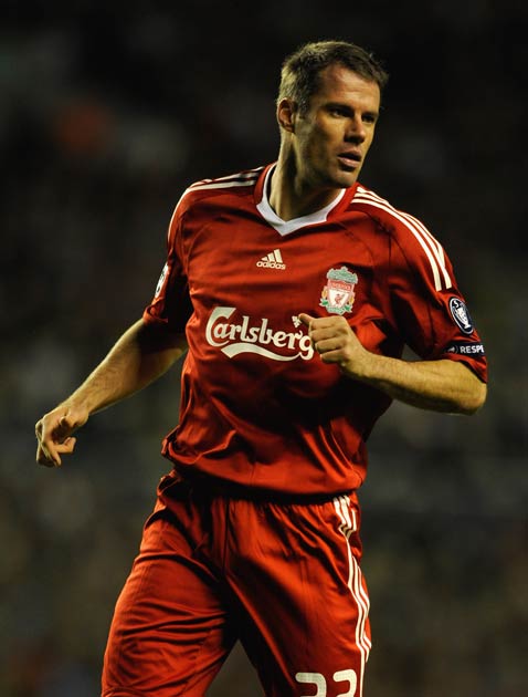 Carragher wants to remain at Liverpool