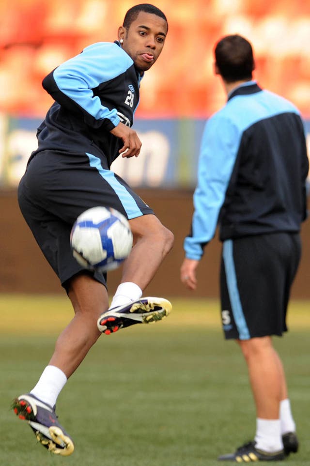 Robinho has moved to Santos on loan