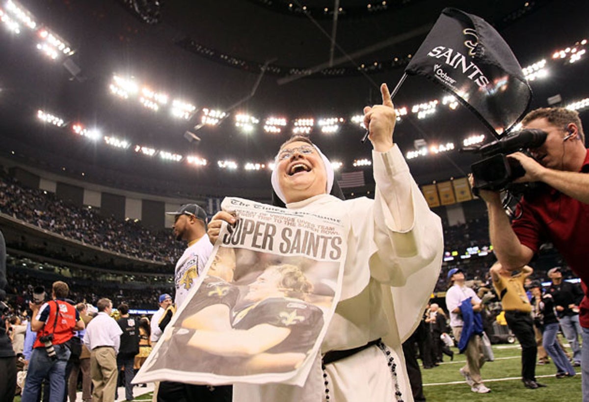 Saints fans in Miami celebrate Super Bowl win - The San Diego