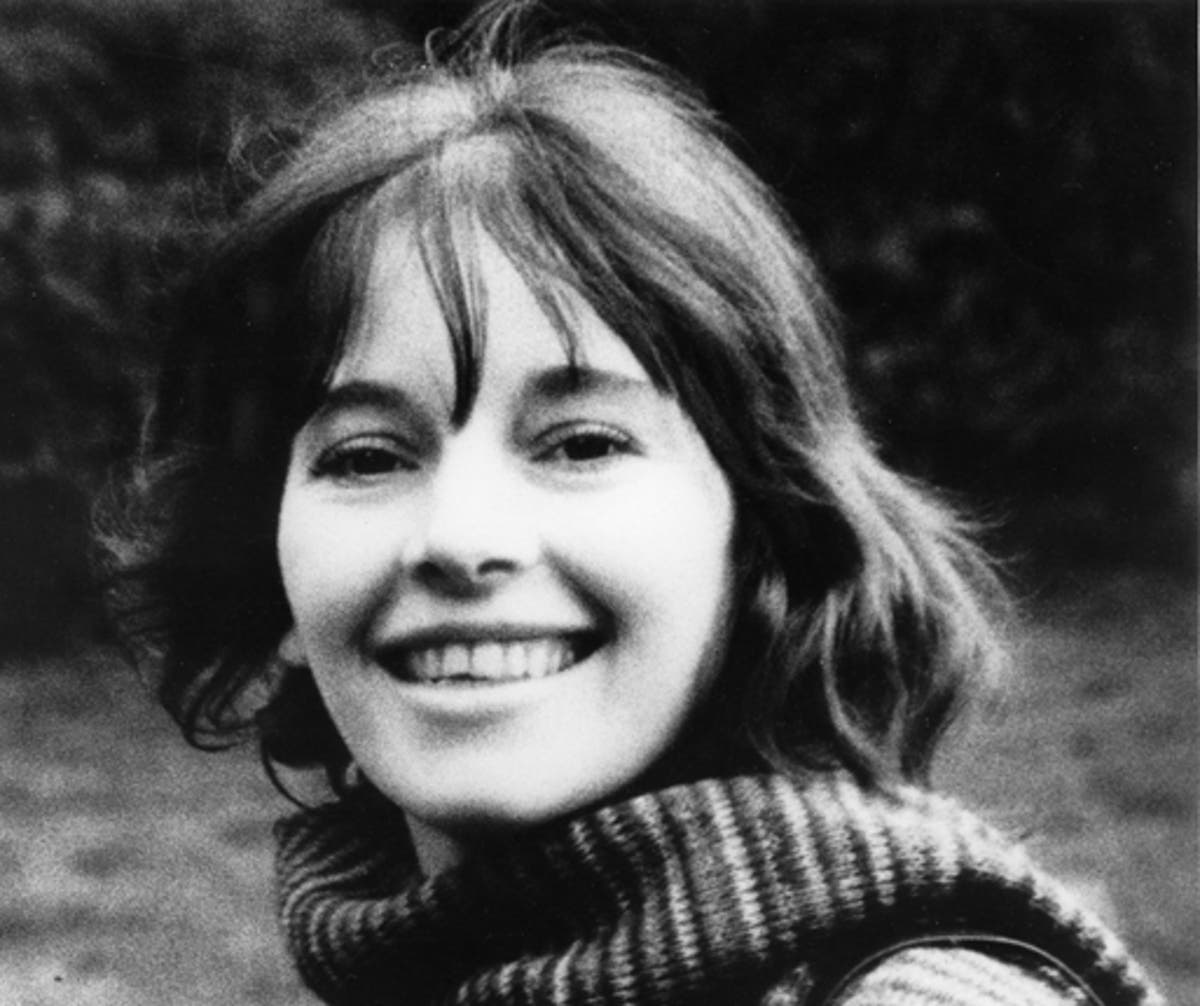 Lesley Duncan Singer and songwriter who worked with Elton John and