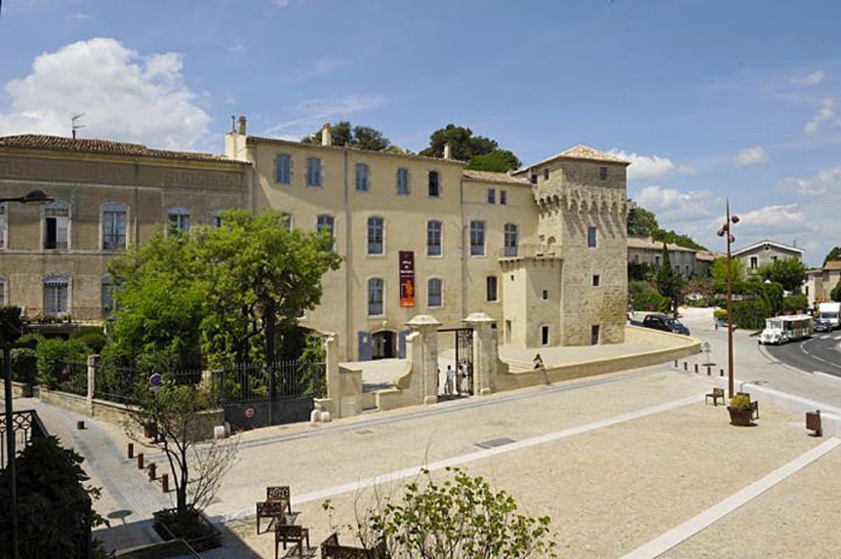 Pézenas: lose yourself in a town with one foot in the past | The ...