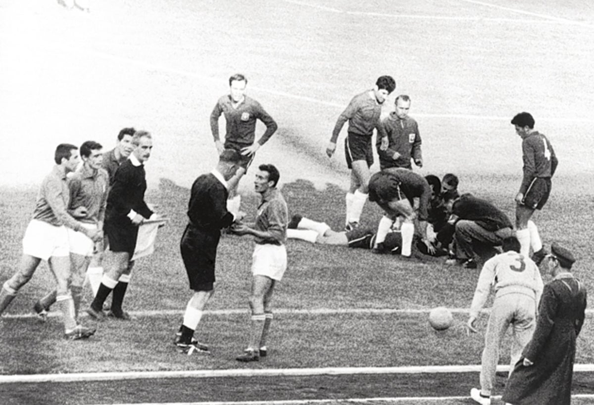 Flashback: No 7. Chile 1962: Italy surrender in the Battle of Santiago | The Independent | The Independent