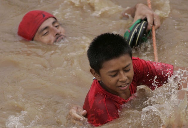 Floods Kill 113 After Storm Batters Central America | The Independent ...