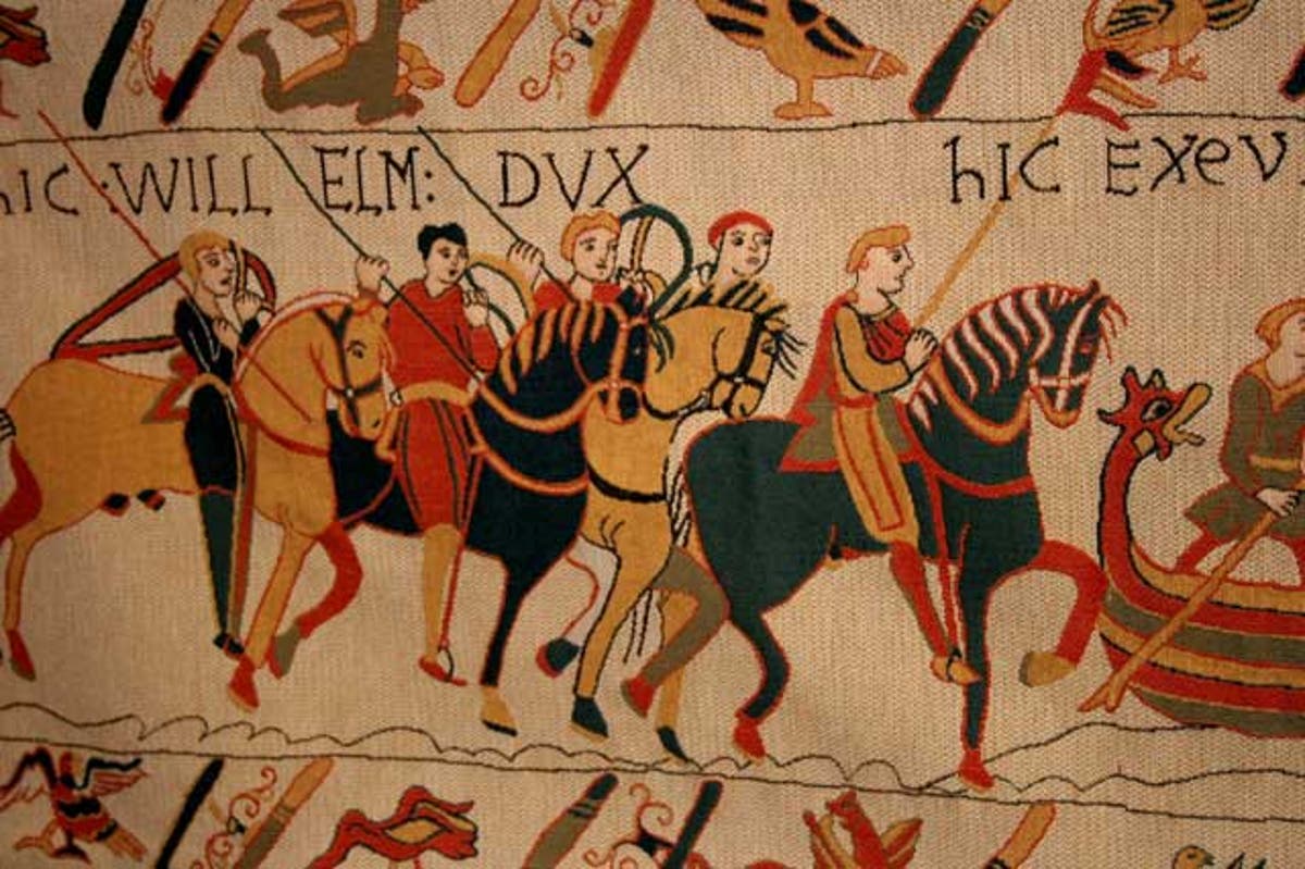 Bayeux Tapestry Emmanuel Macron reportedly agrees to loan historic