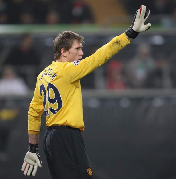 Kuszczak's first team chances are limited