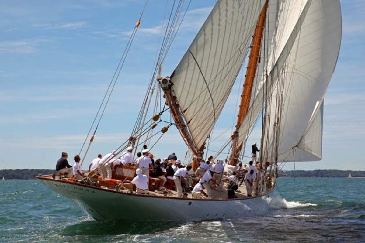 Ainslie and Williams progress to quarterfinals of Stena grand prix