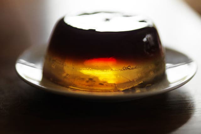 Mark has mixed Noval Black port with white port to make this eye-catching, two-tier effect jelly