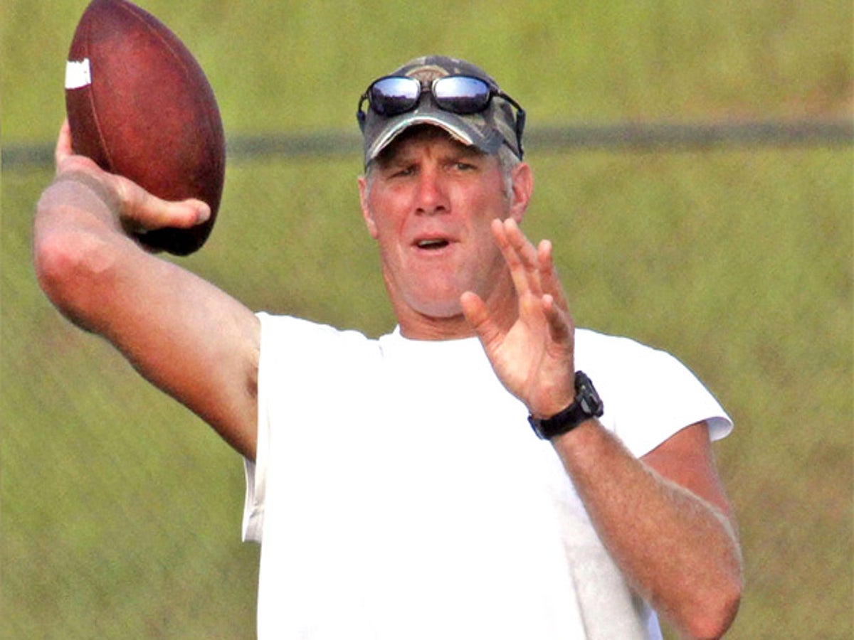 What retirement? Favre coming back with Vikings