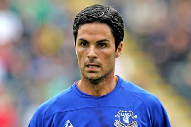 Everton's Mikel Arteta has joined Arsenal for £10m