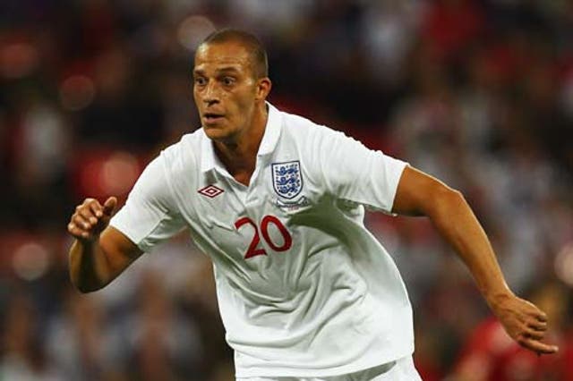 Zamora broke his leg in the clash with Wolves at Craven Cottage