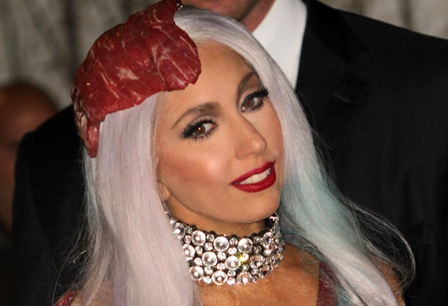 Lady Gaga's Meat Dress Redefines Fashion for 2010 - Singersroom.com