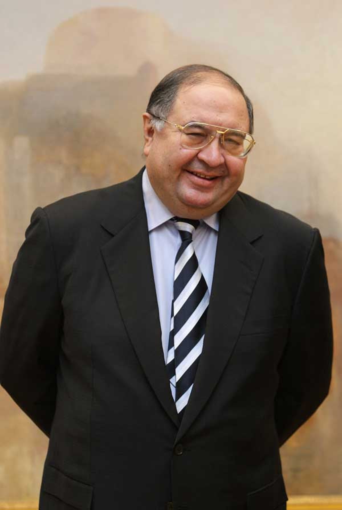 Alisher Usmanov increases Arsenal holding | The Independent | The  Independent