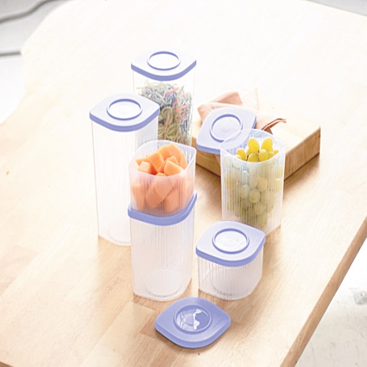 This Tupperware Will Make Sure No One Ever Steals Your Lunch Again - Brit +  Co