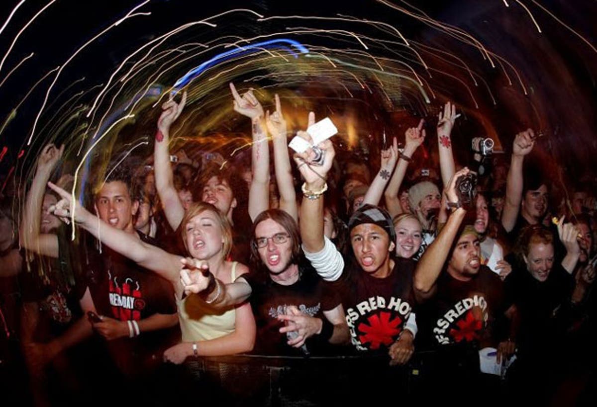 Quiet please rock gig etiquette The Independent The Independent