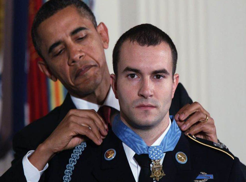 Afghan And Iraq Veteran Makes History With Medal Of Honor The Independent The Independent
