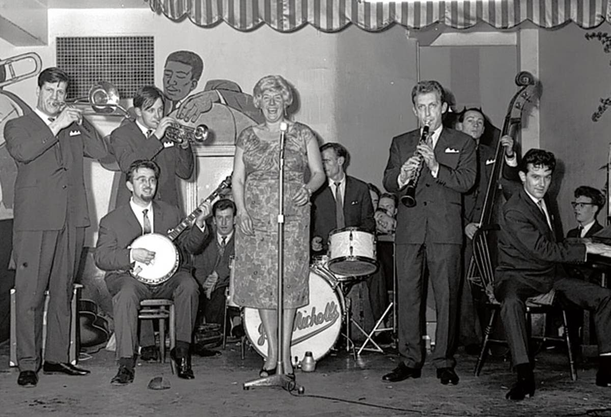 Monty Sunshine in the vanguard of the tradjazz boom of