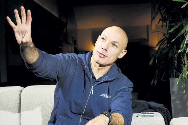 World Cup final referee Howard Webb 'can't even control his kids' according to his wife Kay